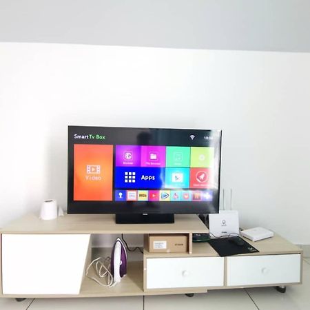 Homestay Kuala Lumpur ; Terminal Tbs ; Bukit Jalil Eksteriør bilde